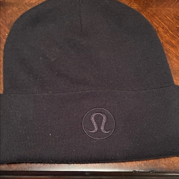 Lululemon Athletica Black Knit Beanie - Picture 1 of 4